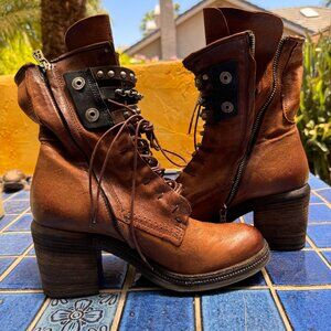 A.S.98 ultra-fashionable leather boots. Great deal at this price. Get them now!